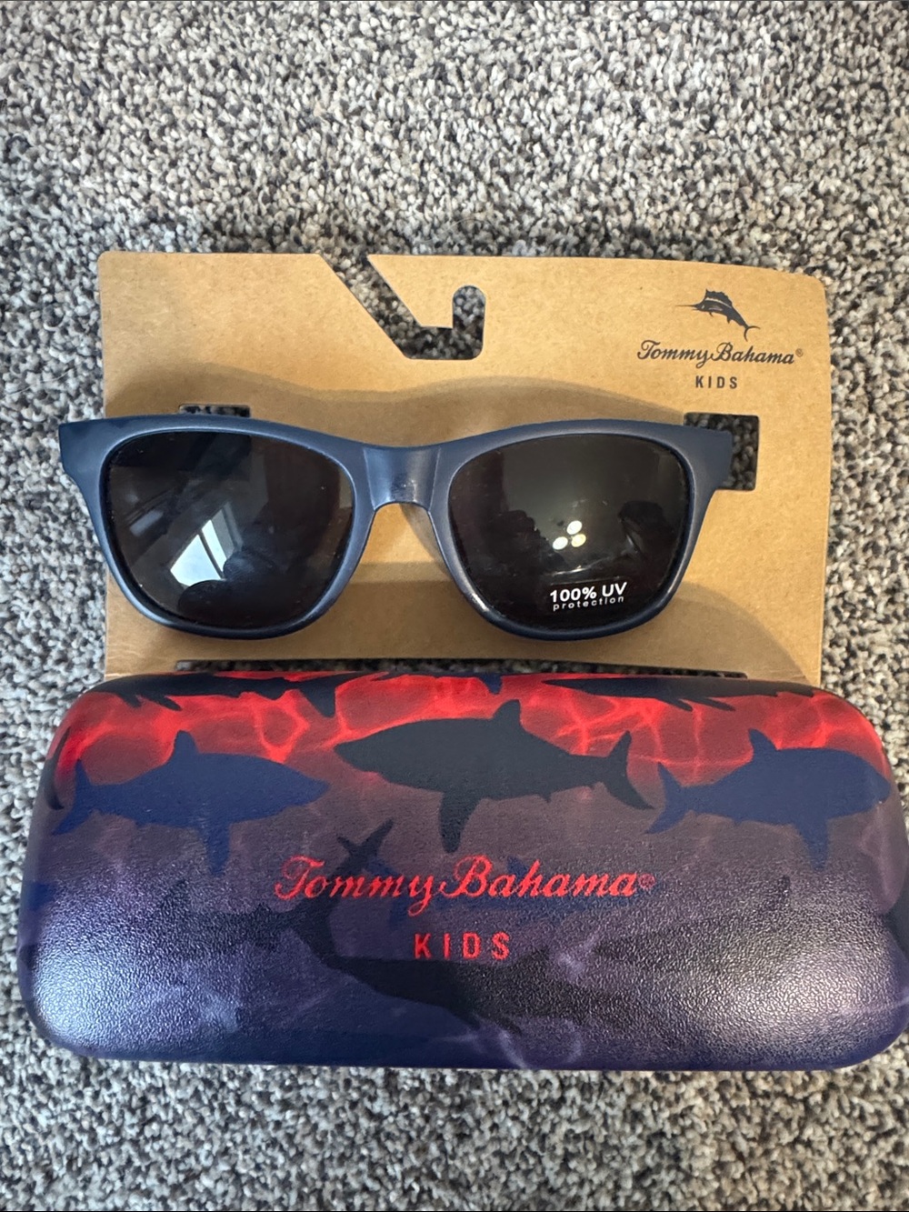 Tommy Bahama Kids Sunglasses and Hard Case Set